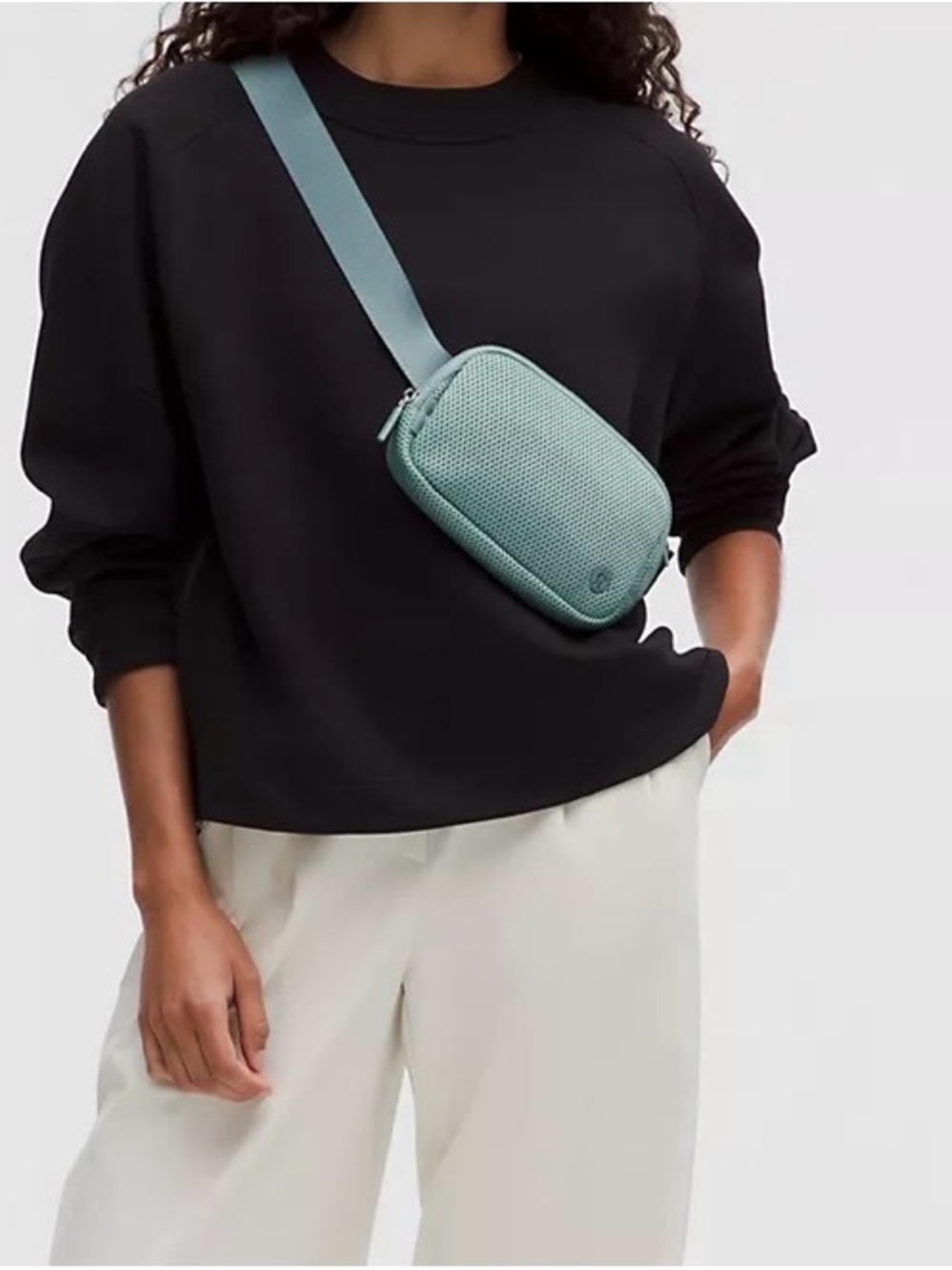 Everywhere Belt Bag 1L Knit Mesh